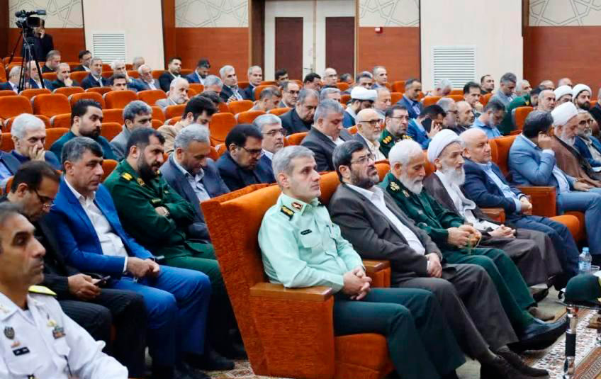 تقدیر از دست اندرکاران دومین کنگره ملی شهدای مازندران