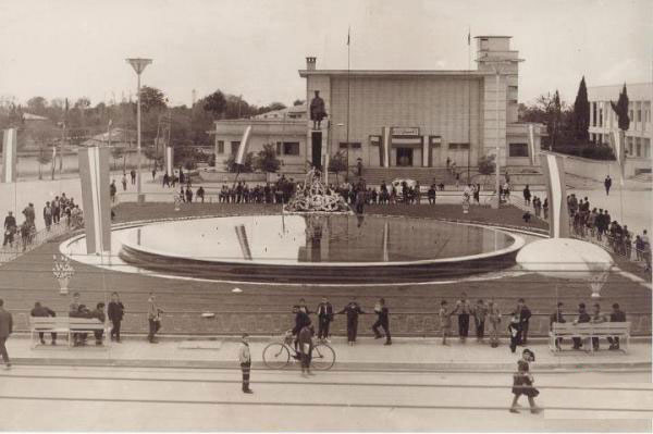 میدان شهرداری ساری
